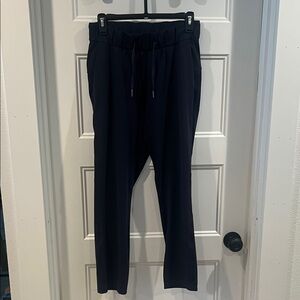 Lululemon Athletica Navy Drawstring Capris